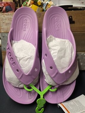 CROCS Orchid W 11 Via Plaform Flip Sandals 210122-5PR NEW With Tags